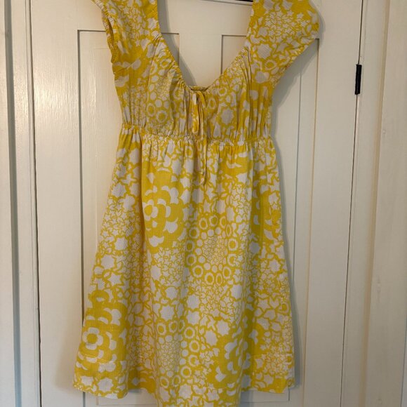 Yellow and White Metallic Print Babydoll Style Mini Dress by Trina Turk, Size 8 - Picture 1 of 9